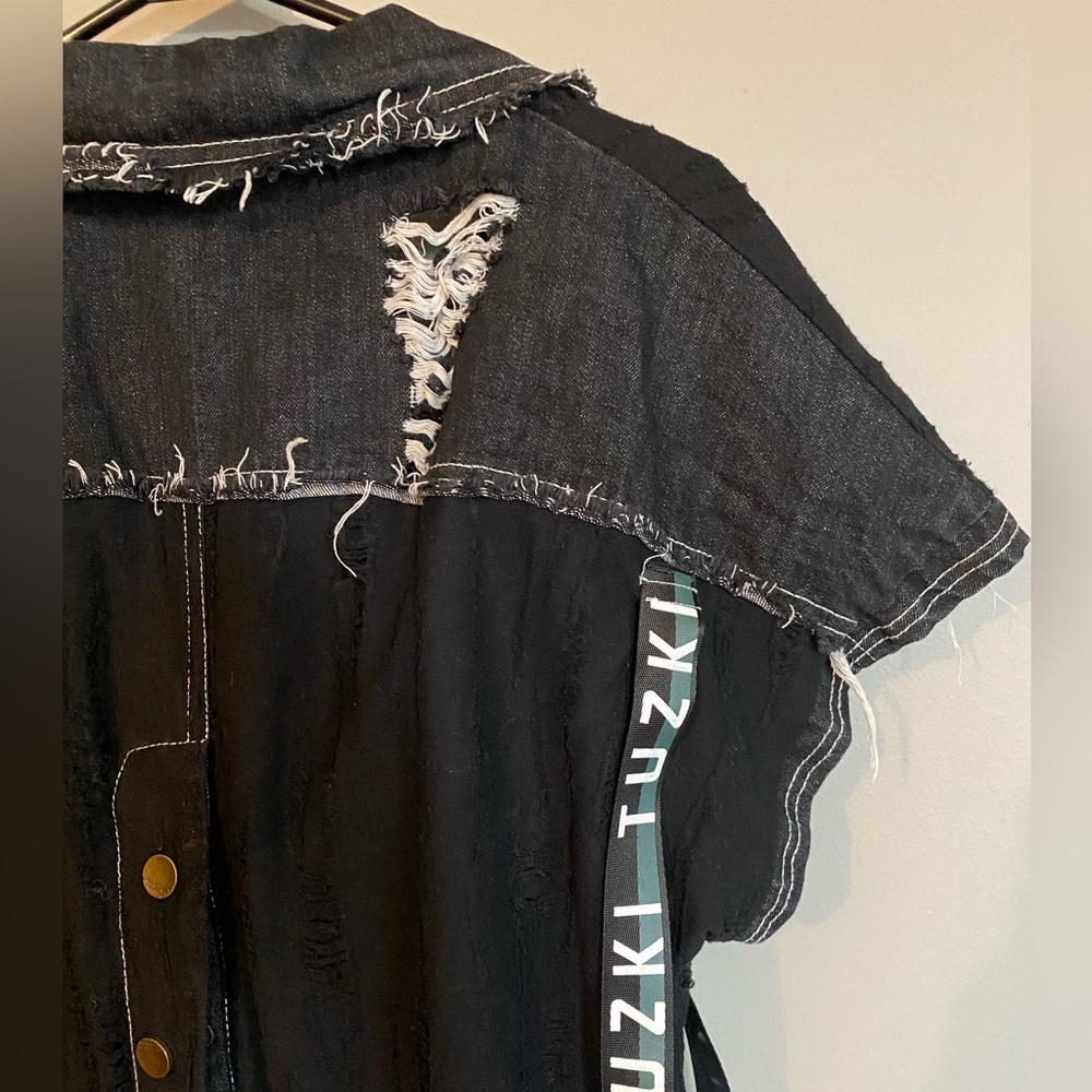 TUZKI Raw Edge Distressed Denim Top Black Jacket Vest - Picture 8 of 13
